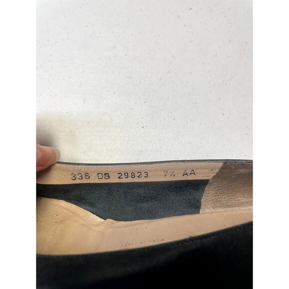 SALVATORE FERRAGAMO Women's Black Leather Vara Bow Low Pump Size 7.5AA - Picture 10 of 11